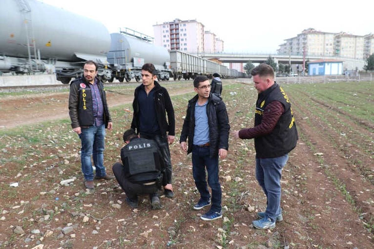Diyarbakır\'da Bin Polisle Hava Destekli Uygulama