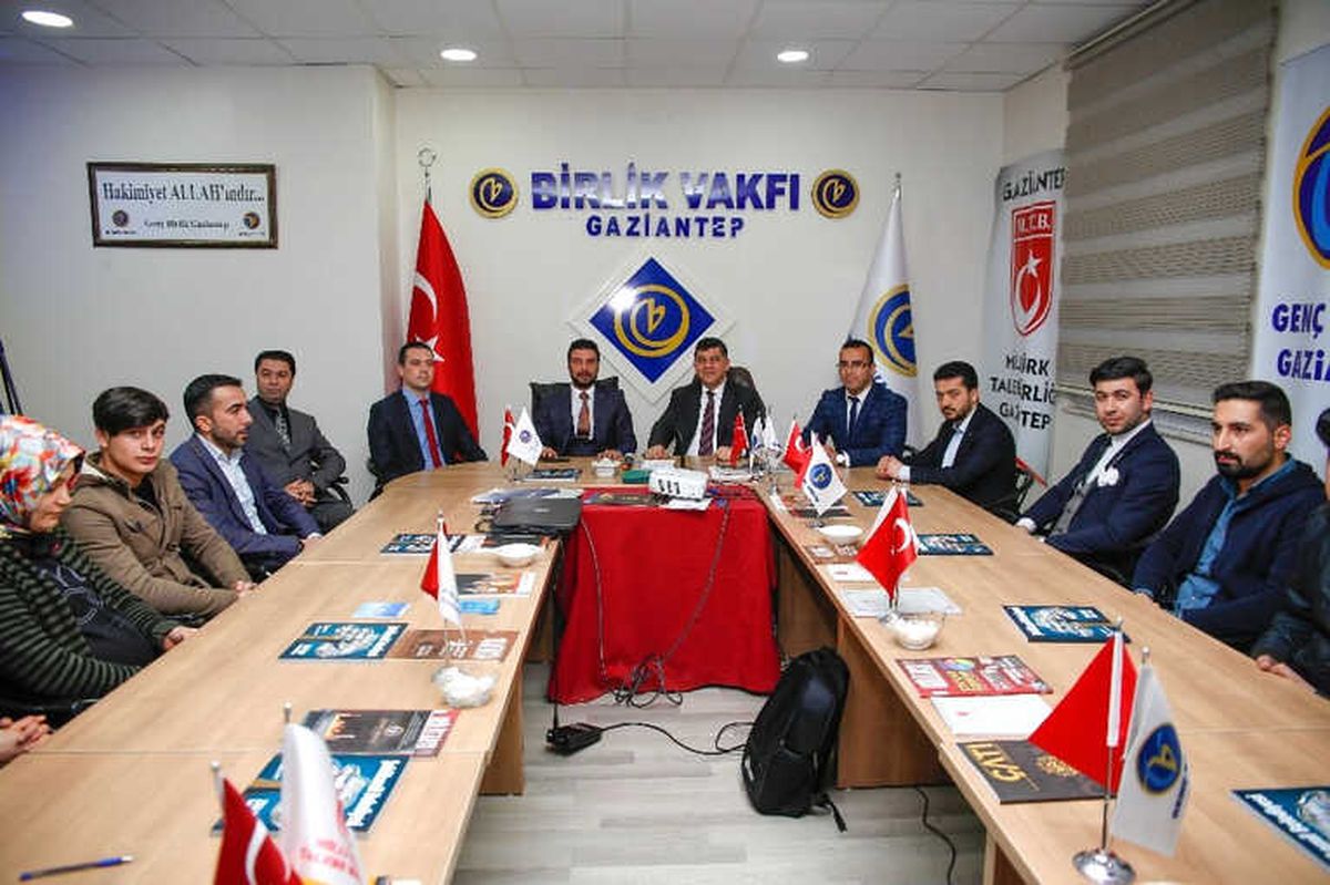 Fadıloğlu Birlik Vakfı Üyeler ile Buluştu