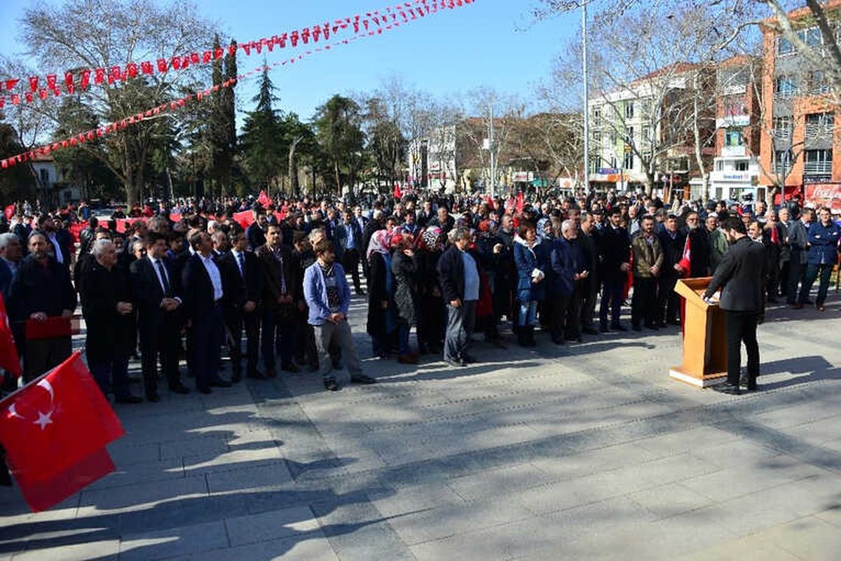 Gönüllü Askerlik Başvurusu İçin Dilekçeleri Teslim Ettiler