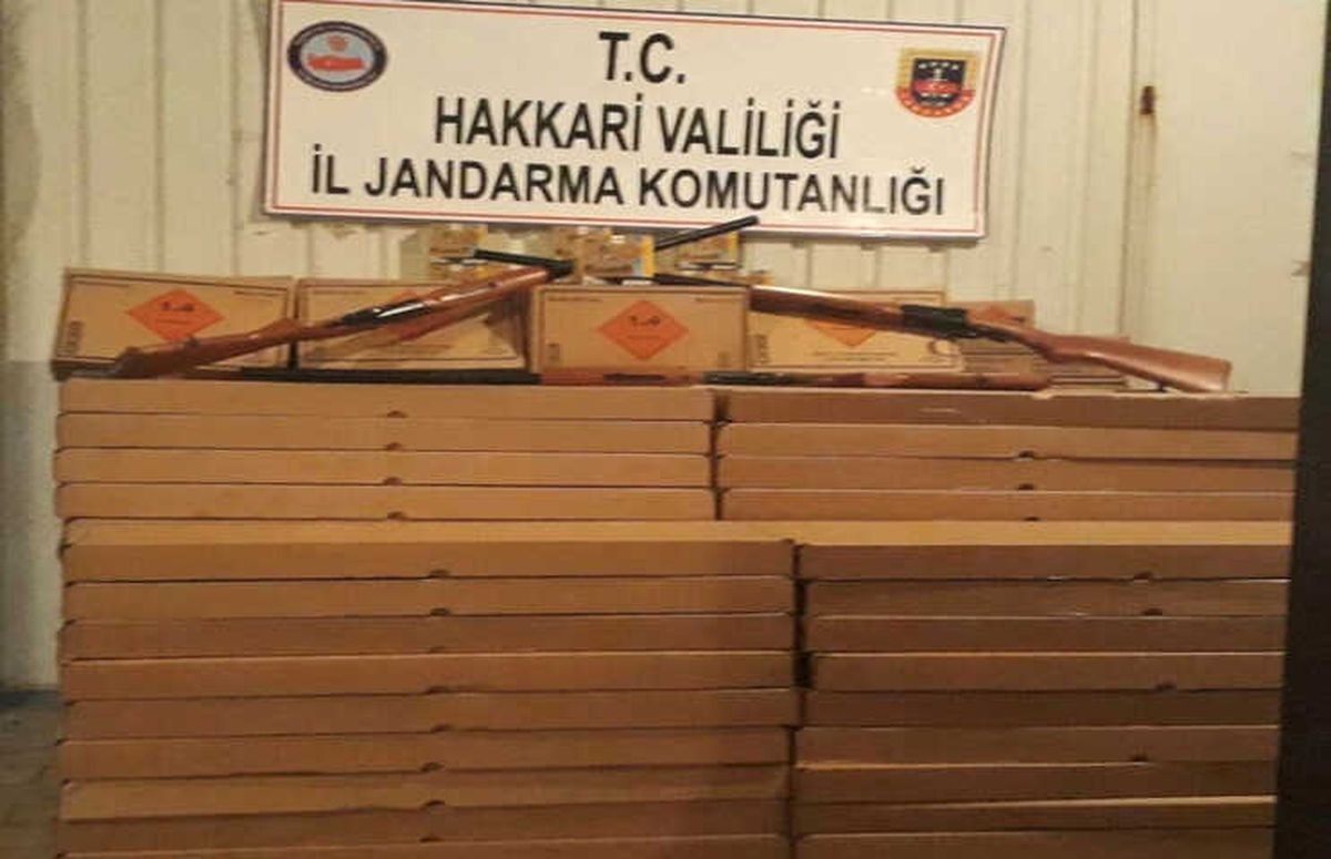 Hakkari\'de Cephanelik Ele Geçirildi
