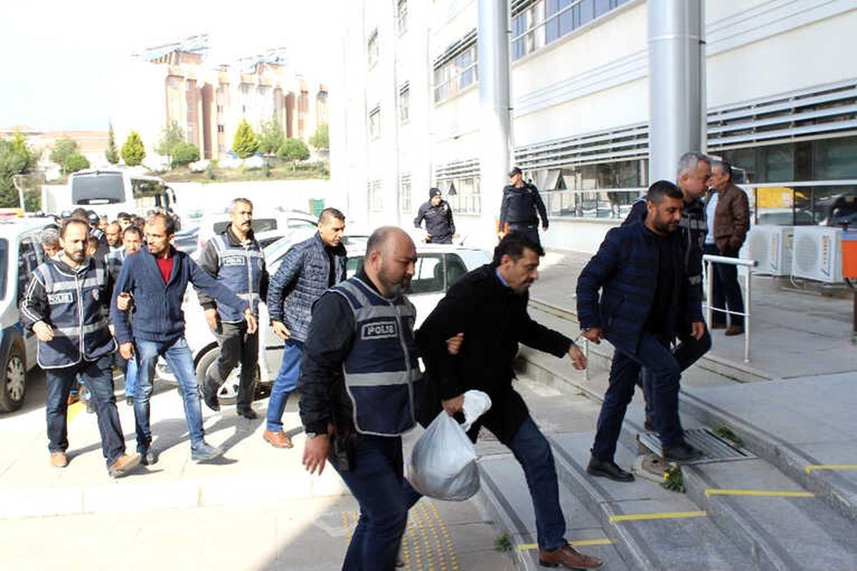 Hatay\'da Suç Örgütü Operasyonu: 10 Gözaltı