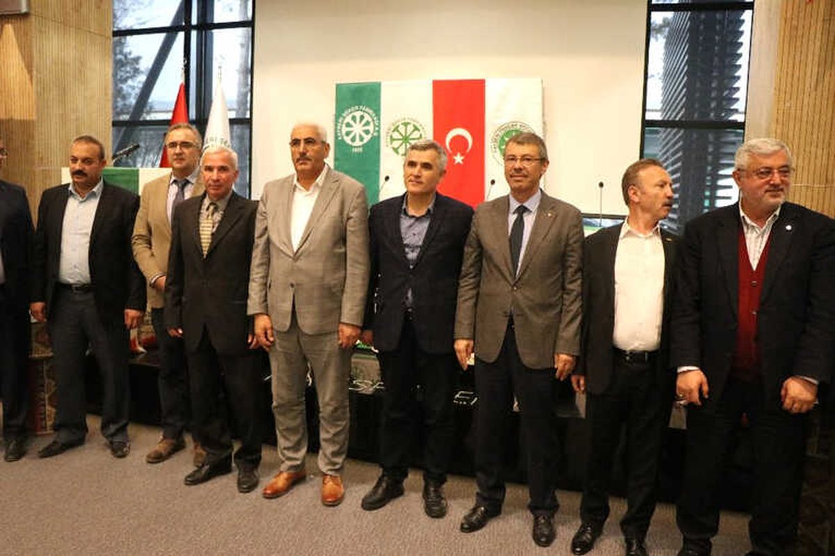 Kayseri Pancar Kooperatifi Başkanı Akay: "Sözleşmeli Tarım, Türkiye\'deki Tarımı Kurtaracak Bir...