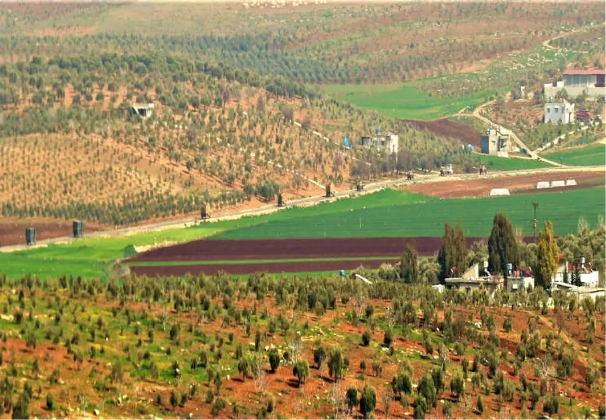 Reyhanlı\'ya Askeri Takviye Sürüyor