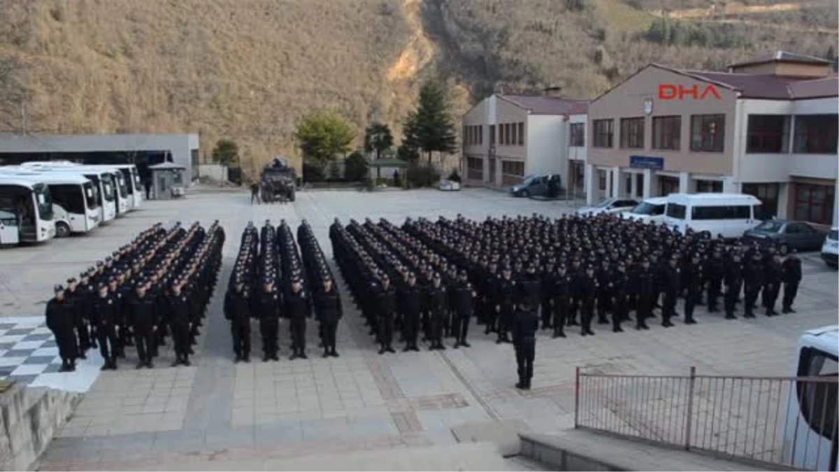 Trabzon\'da Polis Okulu Öğrencilerinden Afrin Mesajı