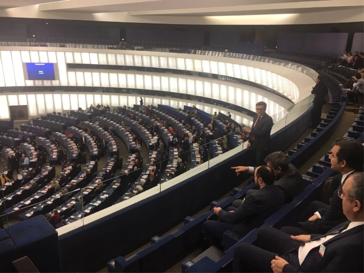 Türkiye-Ab Karma Parlamento Komisyonu Başkanlık Divanı Avrupa Parlamentosu\'nu Ziyaret Etti
