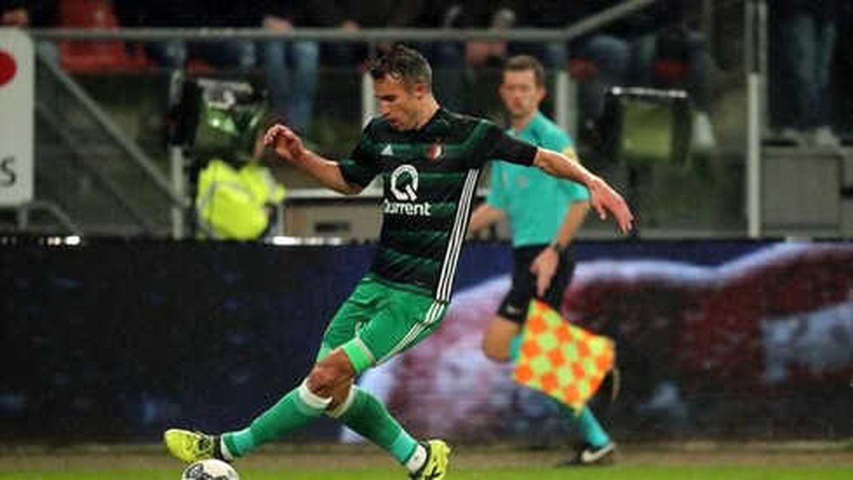 Van Persie Oyuna Girdikten Bir Dakika Sonra Golünü Attı