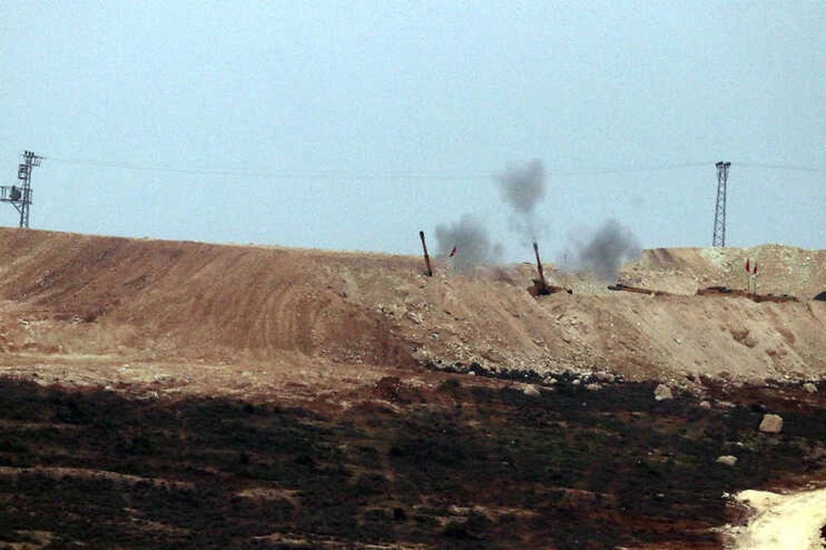 Afrin\'deki Terör Mevzileri Bir Bir İmha Ediliyor