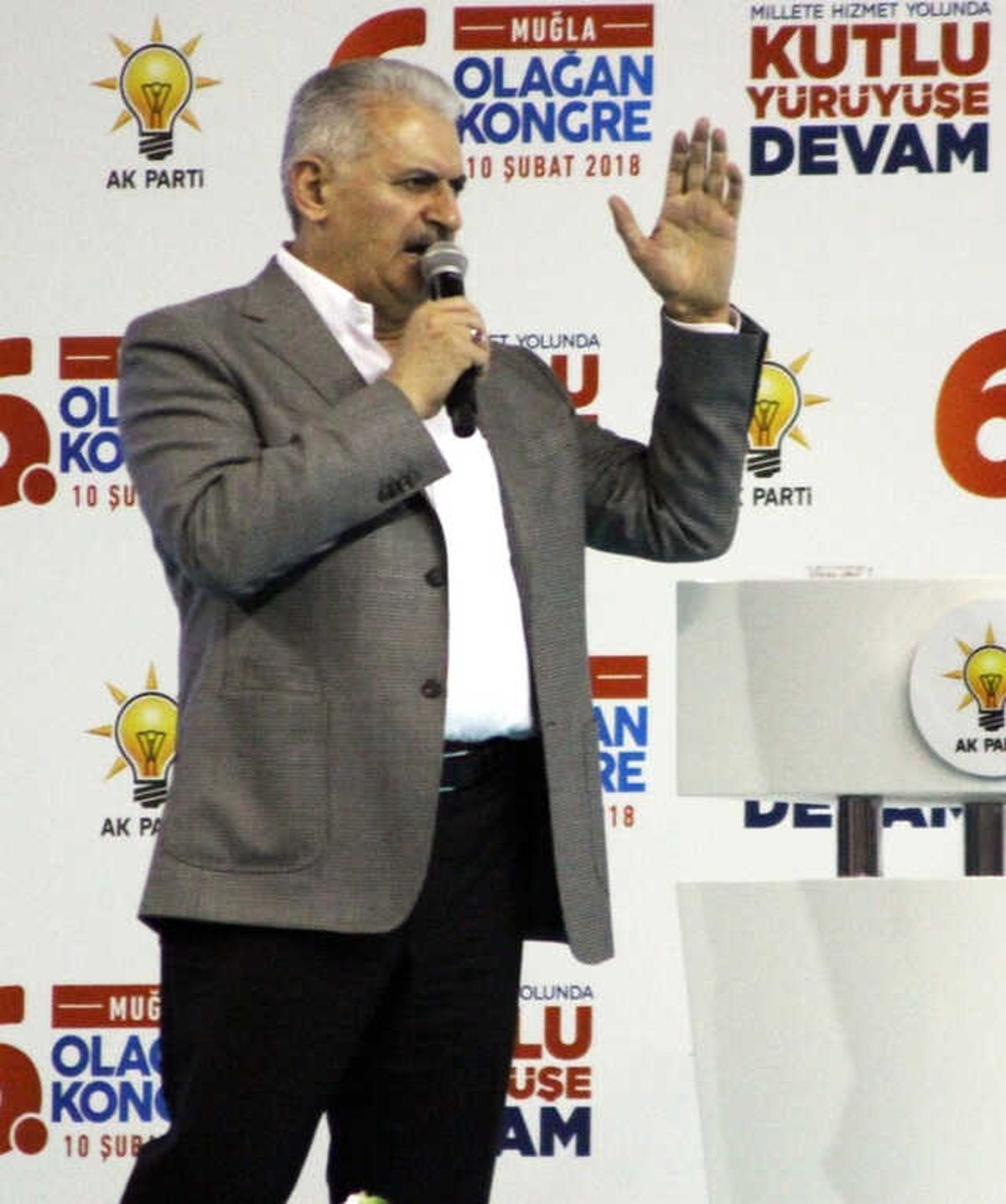 Başbakan Yıldırım: "Helikopterin Neden Düştüğü Konusu Henüz Net Değil"