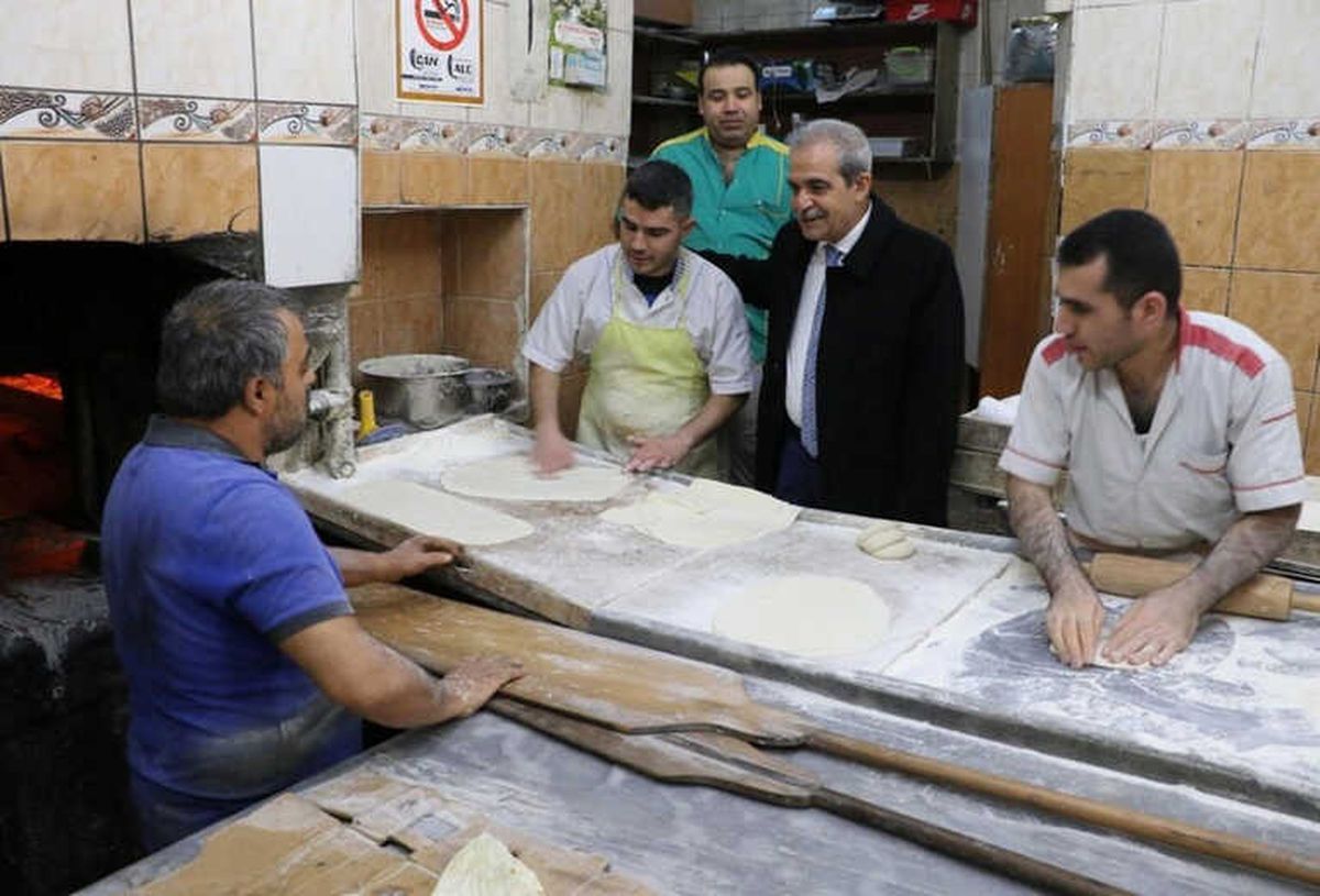 Demirkol Halkla İç İçe Olmayı Sürdürüyor