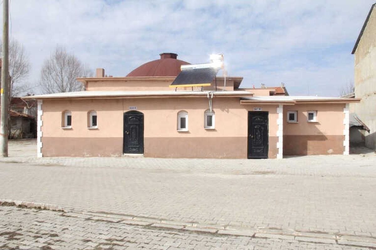 Dumlupınar Belediye Hamamı Yenilendi