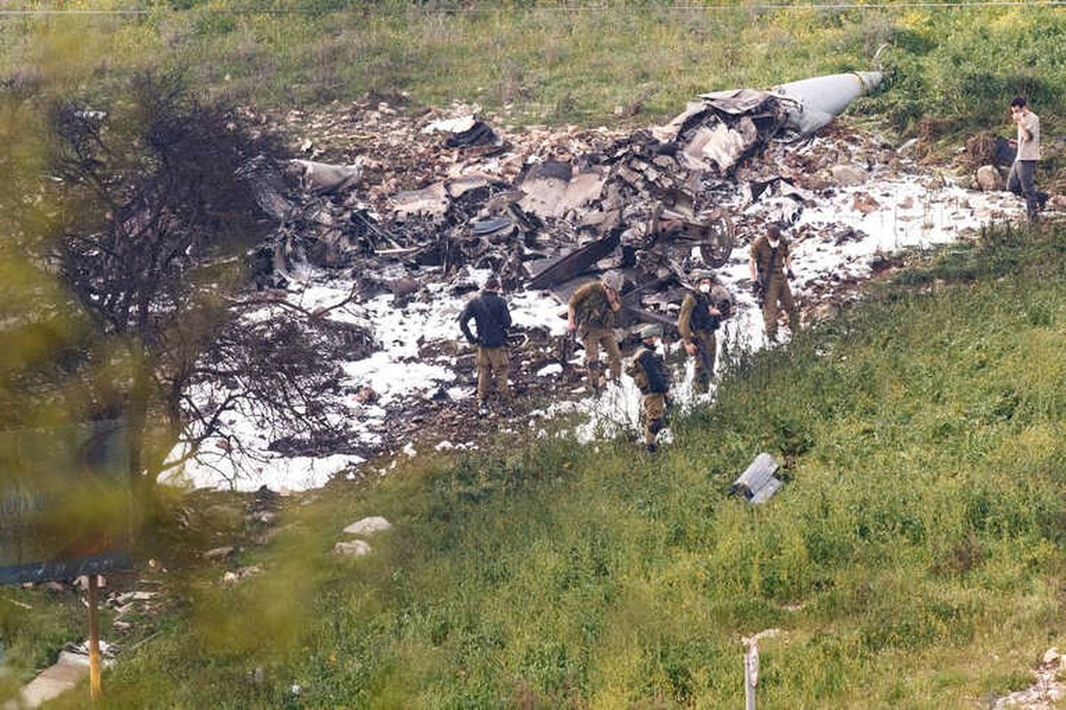 İsrail F-16\'sı Düştü, Suriye\'de Gerilim Yükseldi