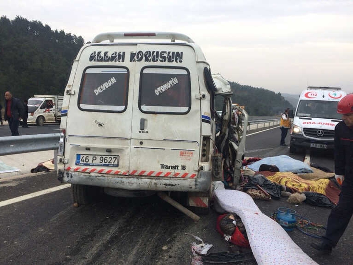 Kahramanmaraş\'ta Feci Kaza: 9 Ölü, 7 Yaralı