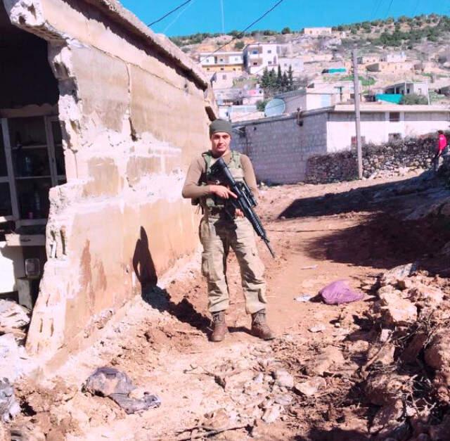 11 Şehit 80 Milyon Yaralı! Türkiye Afrin Şehitlerine Ağlıyor
