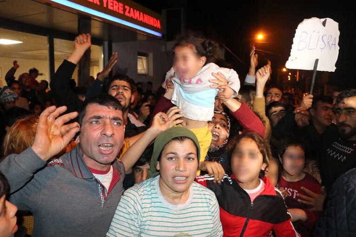 5 Yaşındaki Kıza Tecavüz İddiası Mahalleyi Ayağa Kaldırdı