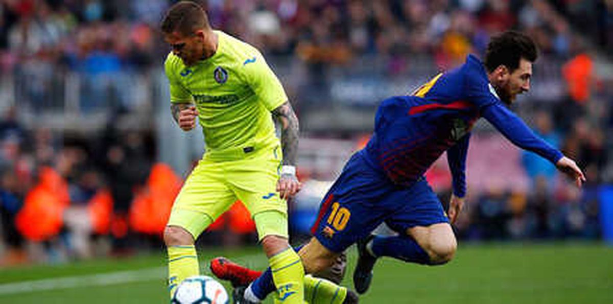 Barcelona Evinde Berabere Kaldı