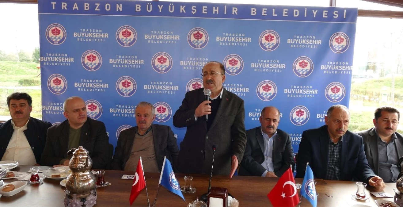 Başkan Gümrükçüoğlu, Hafta Sonu Belediye Çalışanları ile Bir Arada