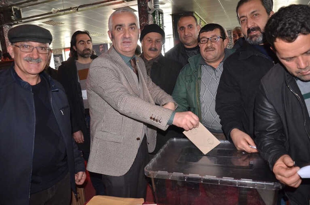 Başkan Sarı Güven Tazeledi