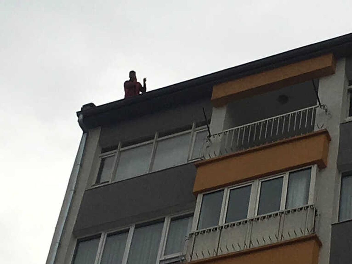Bunalıma Giren Genç İntihar Girişiminde Bulundu