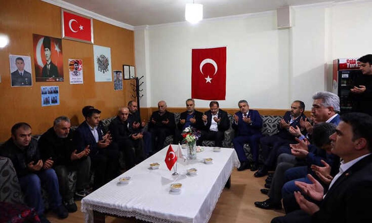 Çavuşoğlu: "Şehidimiz Artık Tüm Türkiye\'nin Evladıdır"