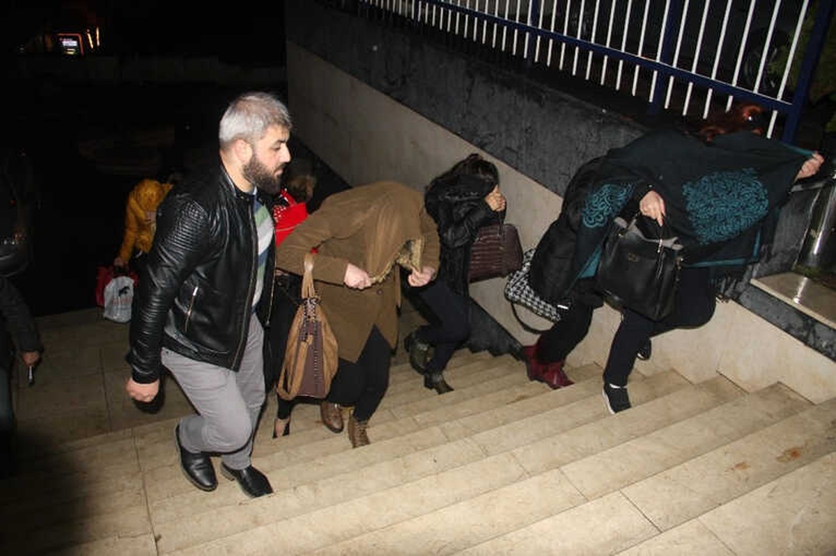 İstanbul\'da Fuhuş Operasyonu: Çok Sayıda Gözaltı Var