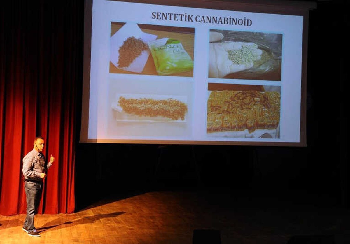 Kepez\'de Narkorehber Semineri