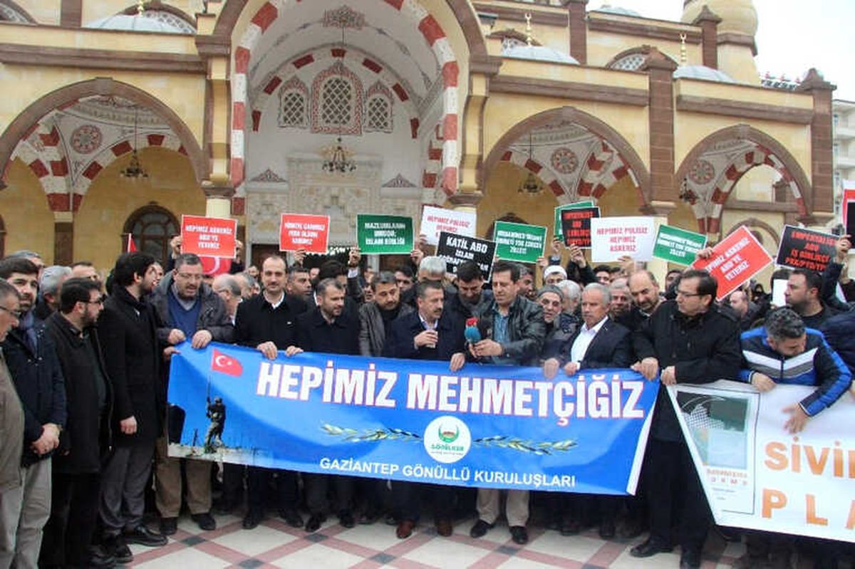 Kilis\'e Sivil Toplum Örgütlerinin Desteği Sürüyor