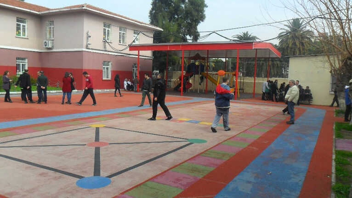 Gönüllülerden "Gülen Gözlere" Destek