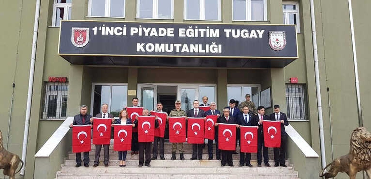 Şehit Aileleri ve Gazilerden Askere Afrin Desteği