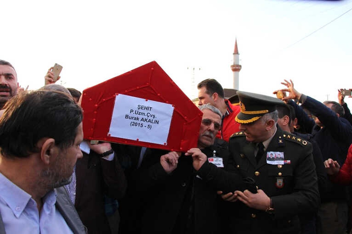 Şehit Babasının En Ağır Yükü