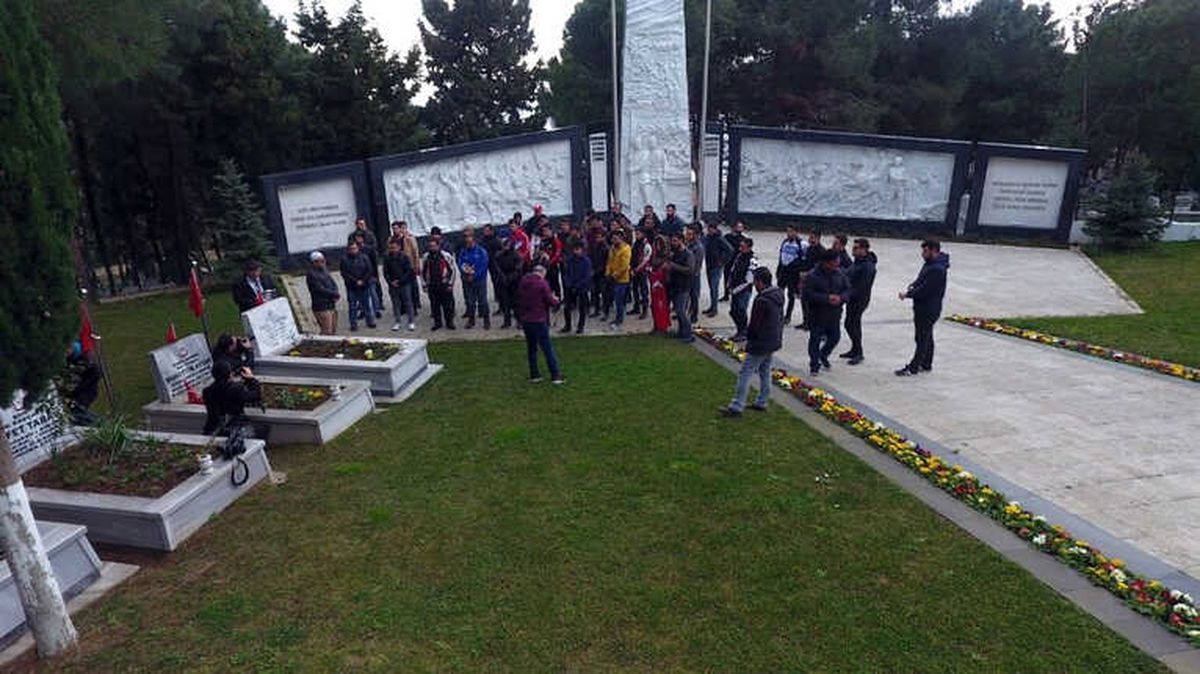 Sinoplu Motorculardan Saygı Sürüşü