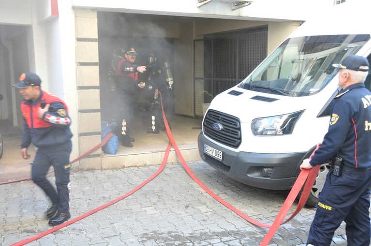 Apartmanın Bodrumunda Çıkan Yangın Korkuttu