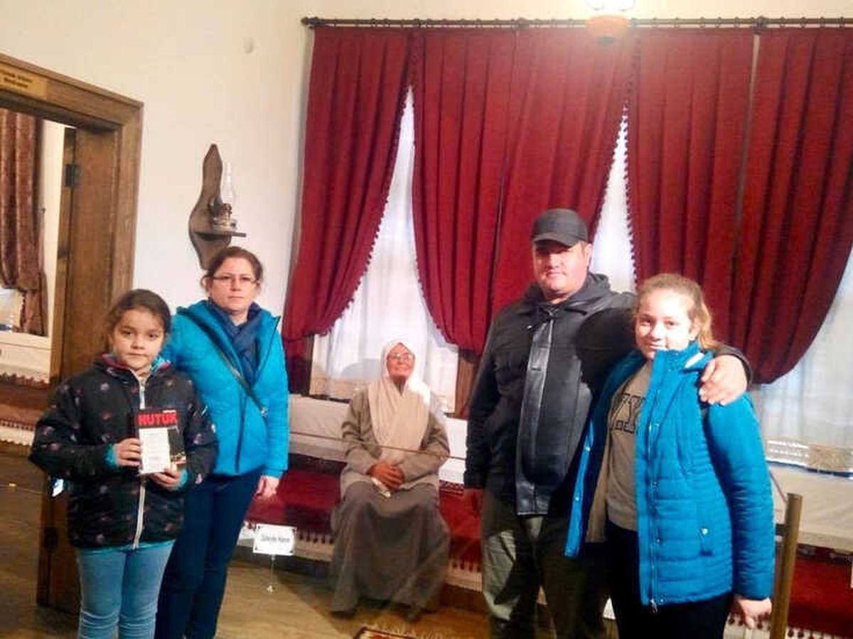 Atatürk Evinde Nutuk Hediyesi