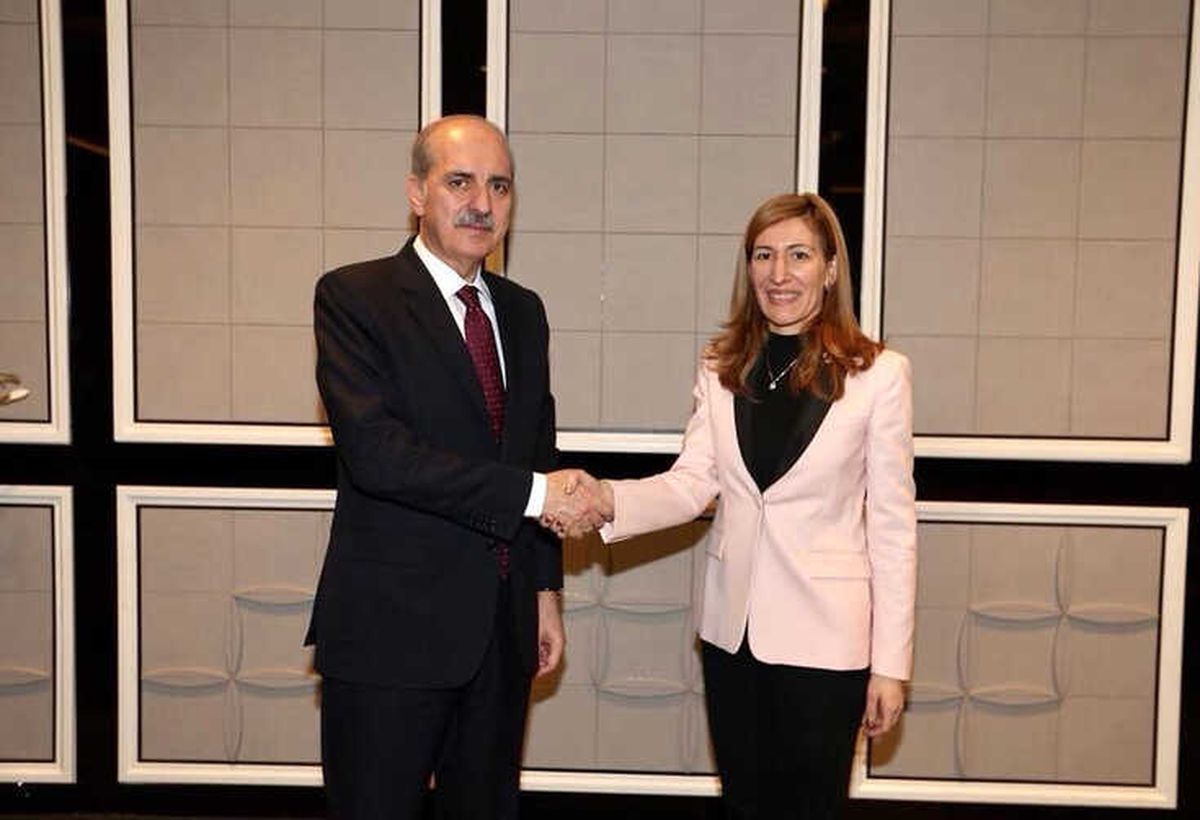 Bakan Kurtulmuş, Sofya\'da Bulgaristanlı Mevkidaşı ile Bir Araya Geldi
