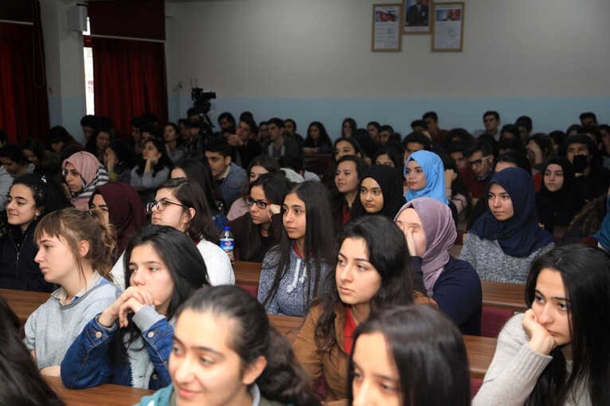 Başkan Palancıoğlu Kariyer Günlerine Katıldı