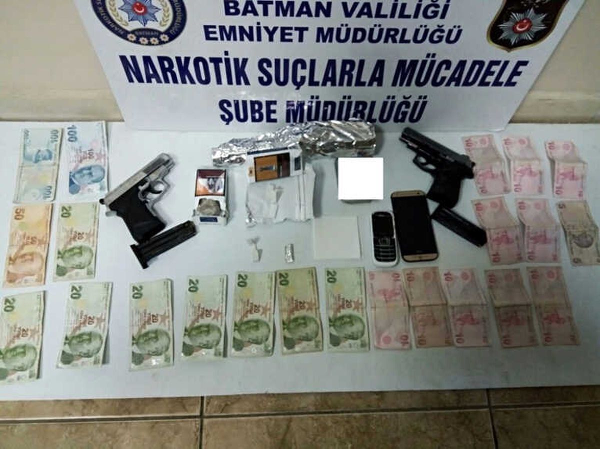 Batman\'da 11,69 Gram Eroin Ele Geçirildi