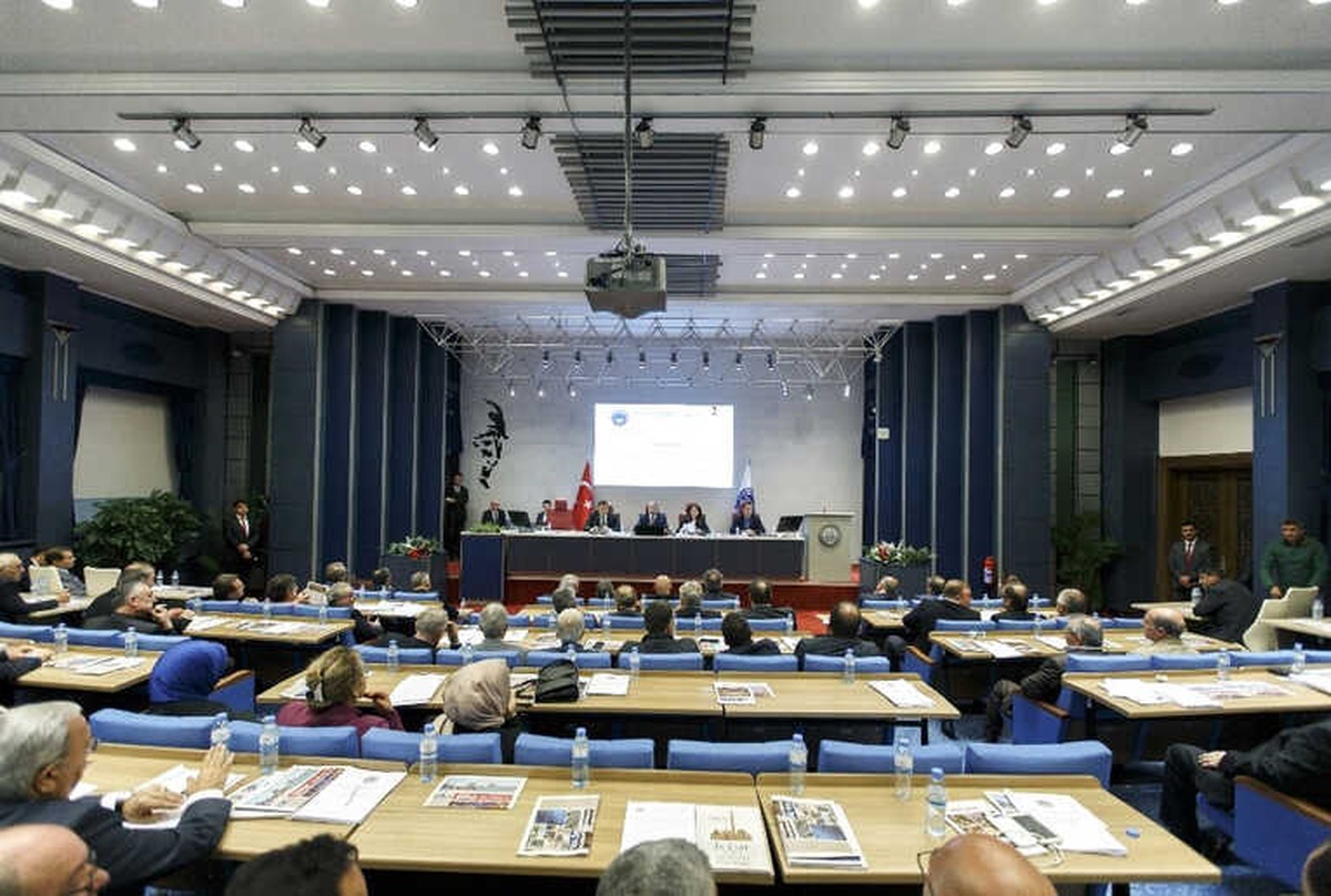 Büyükşehir Meclisi Toplandı
