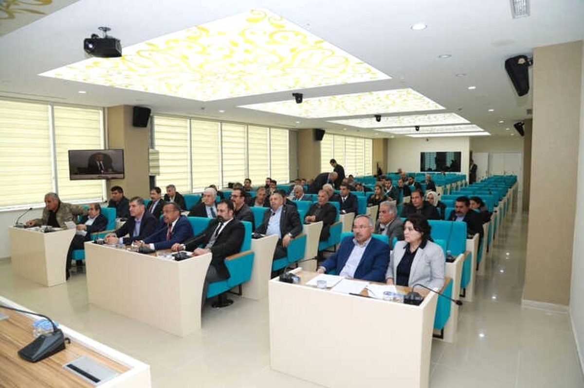 Büyükşehir Meclisinden Mehmetçik Vakfına Destek