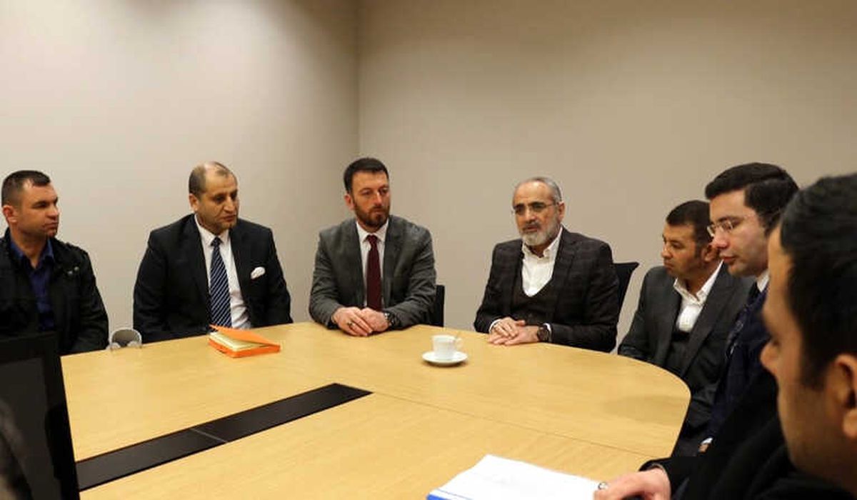 Cumhurbaşkanı Başdanışmanı Topçu, Şehit Yakınları ve Gazilerle Bir Araya Geldi