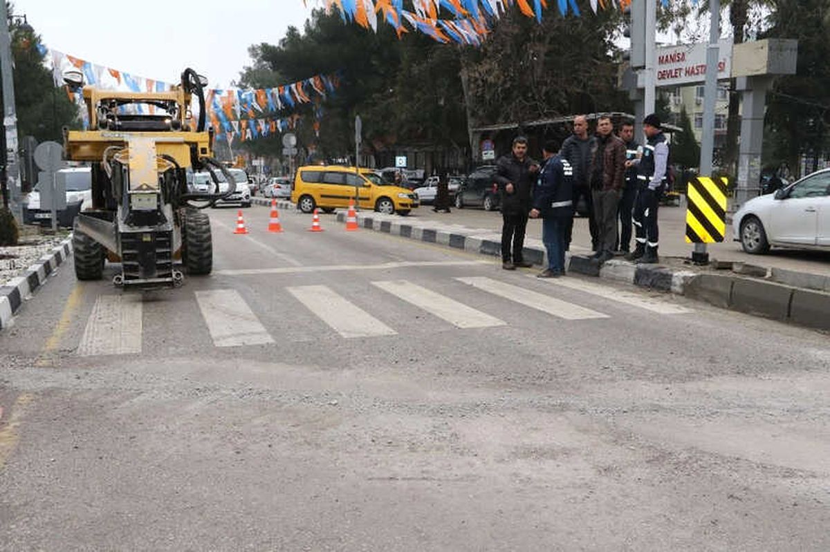 Devlet Hastanesi Kavşağındaki Trafiğe Akıllı Çözüm