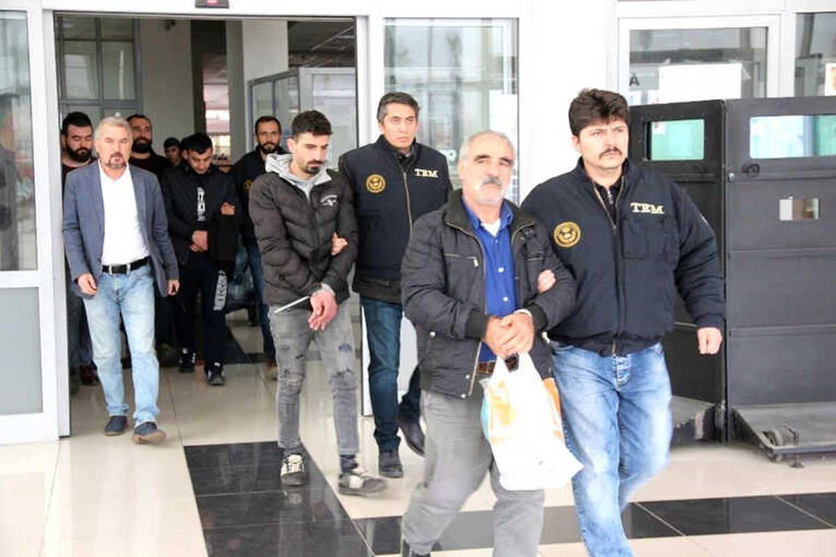 Hatay\'da Sosyal Medyadan Terör Propagandasına 5 Tutuklama