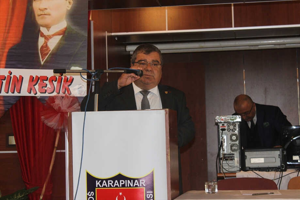 Karapınarlı Şoförlerden Bozu\'yu "Güven Oyu"