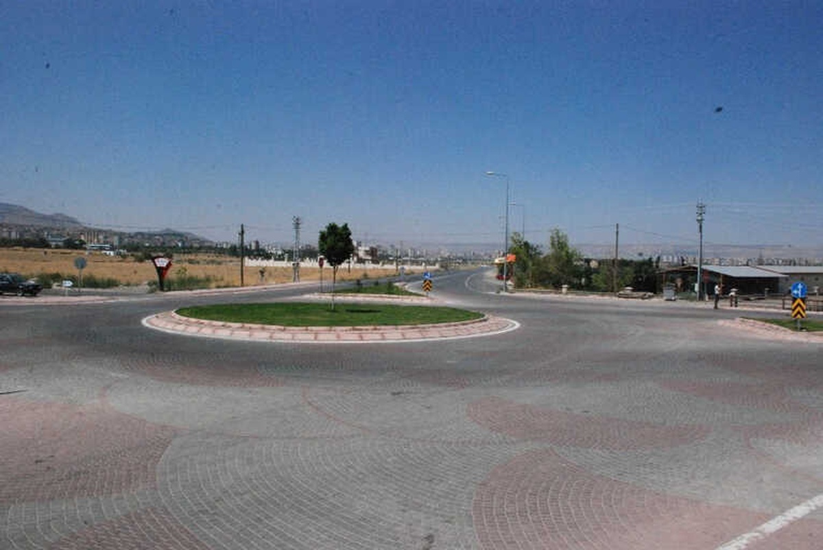 Melikgazi Belediyesi 11 Bin Metrekare Yükseltilmiş Kavşak ve Kasis Yapacak
