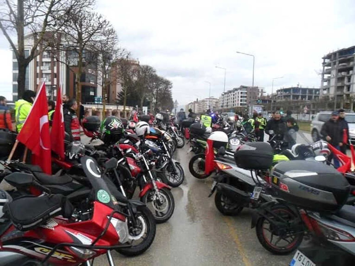 Motorlarını Şehitler İçin Sürdüler