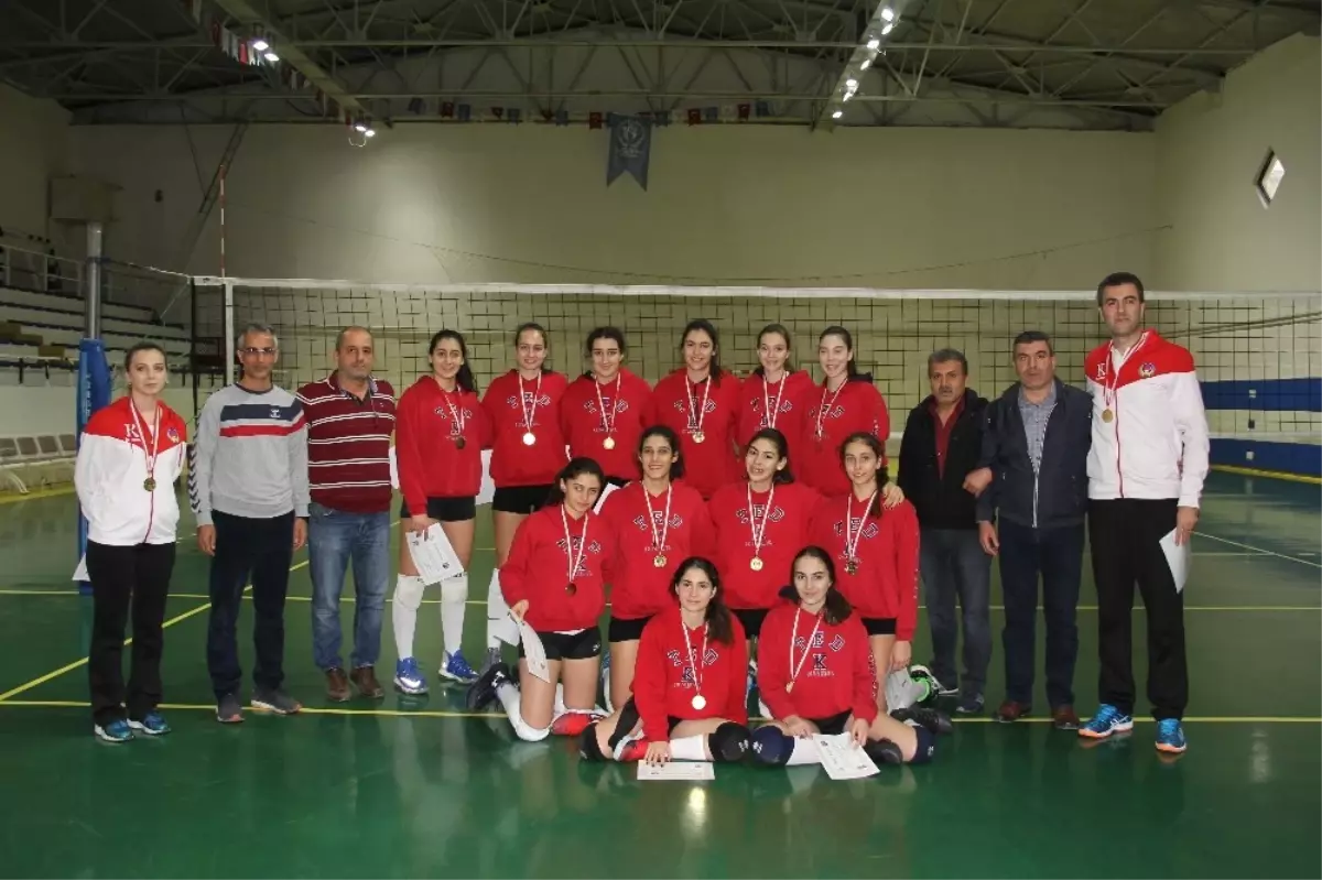 Okul Sporları Voleybol Gençler Grup Birinciliği Sona Erdi