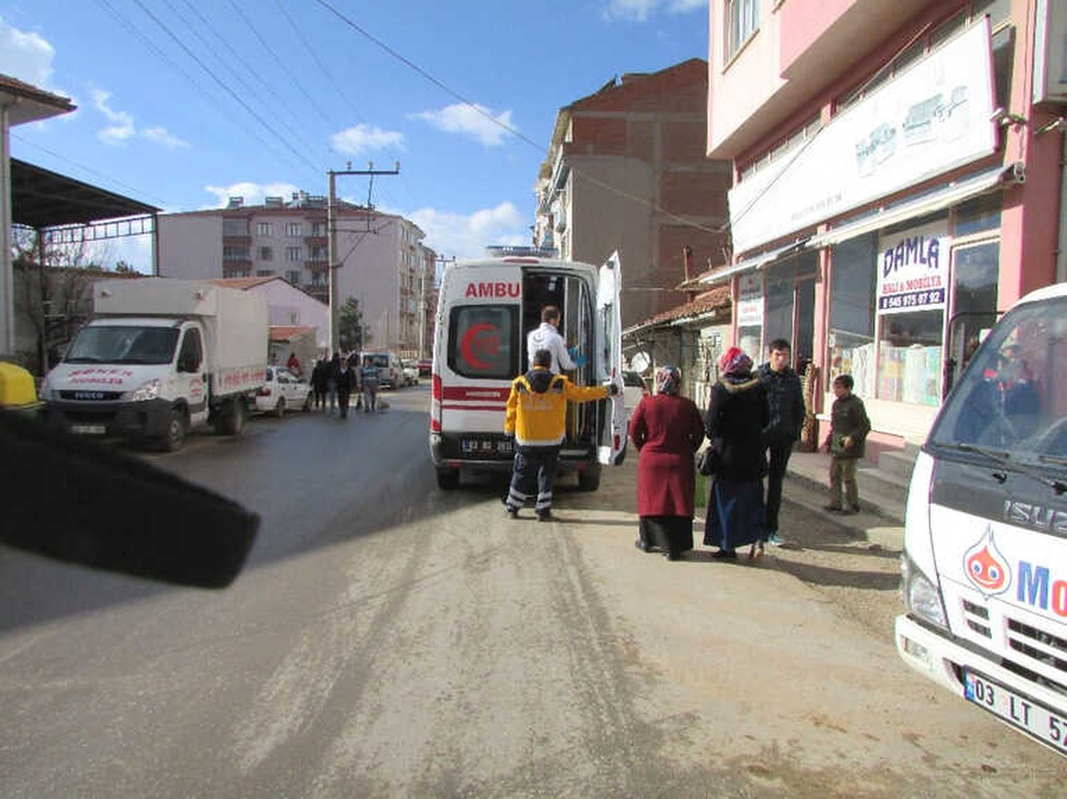 Otomobil Öğrenciye Çarptı: 1 Yaralı