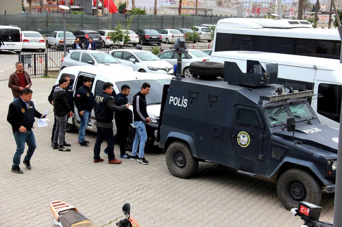 Sosyal Medyadan Terör Propagandasına 5 Tutuklama