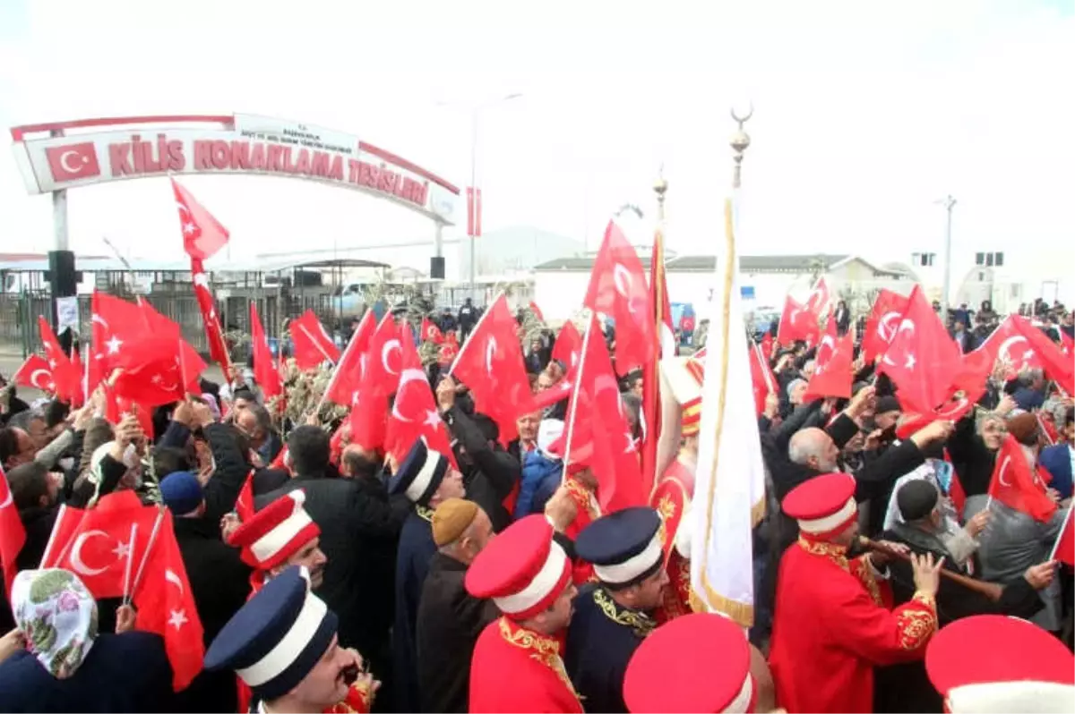 800 Muhtar Mehmetçiğe Destek İçin Sınırda