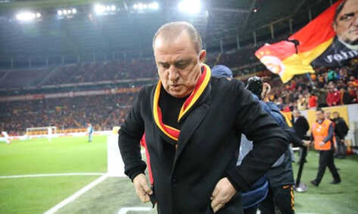 Aslan, Terim\'le Çıkışta