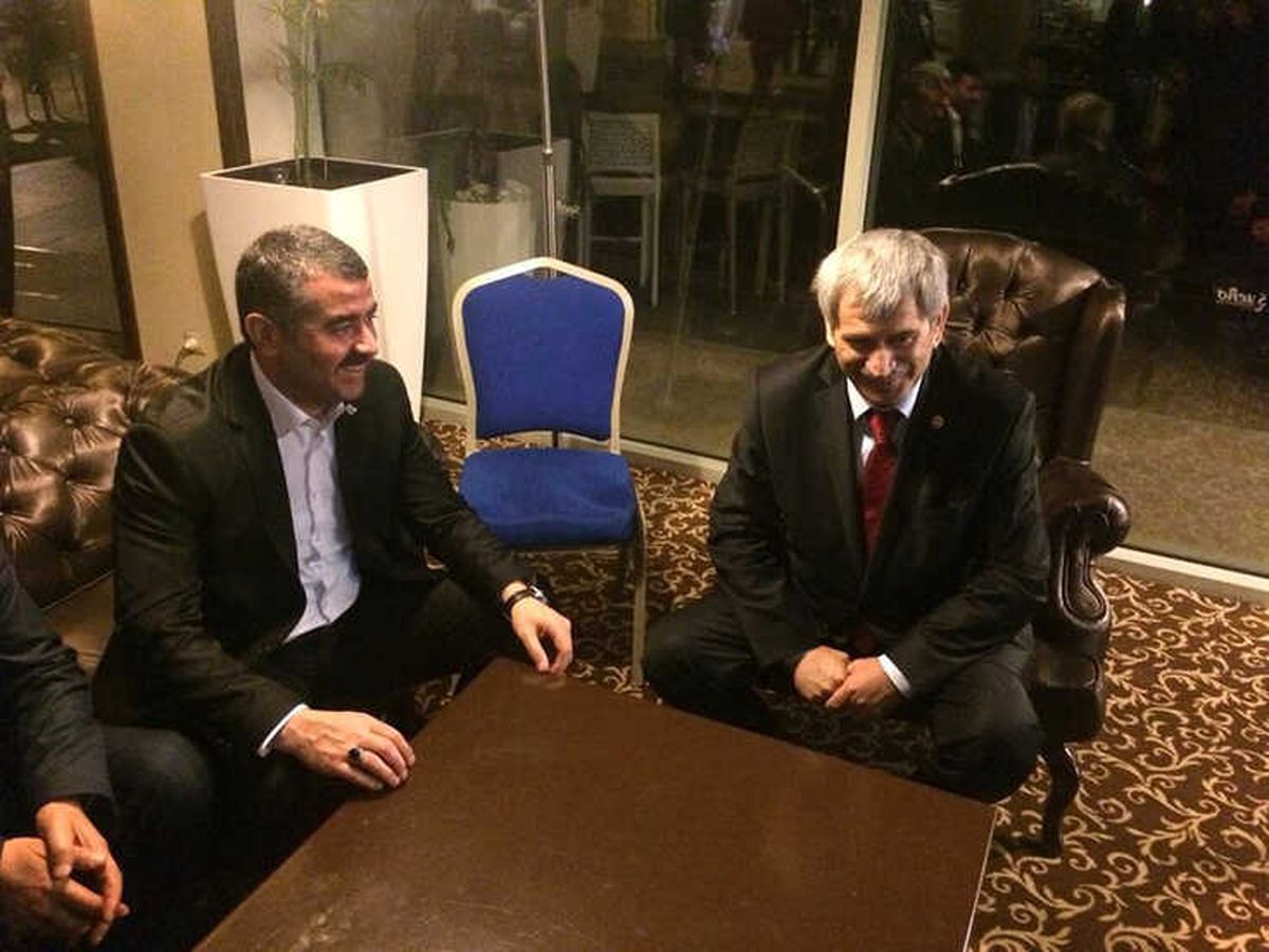 Avşar MHP\'nin Antalya Toplantısına Katıldı