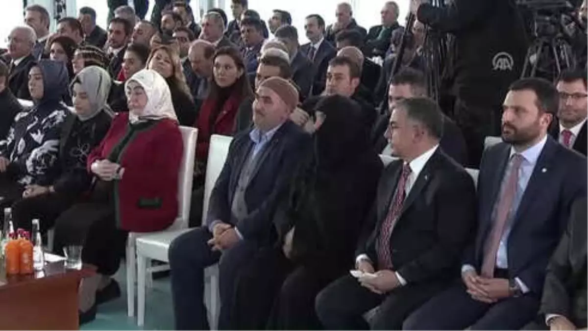 Başbakan Yıldırım: "Türkiye\'ye Namlu Doğrultanlara Söylüyorum; Gittiğiniz Yol Karanlık Yoldur,...